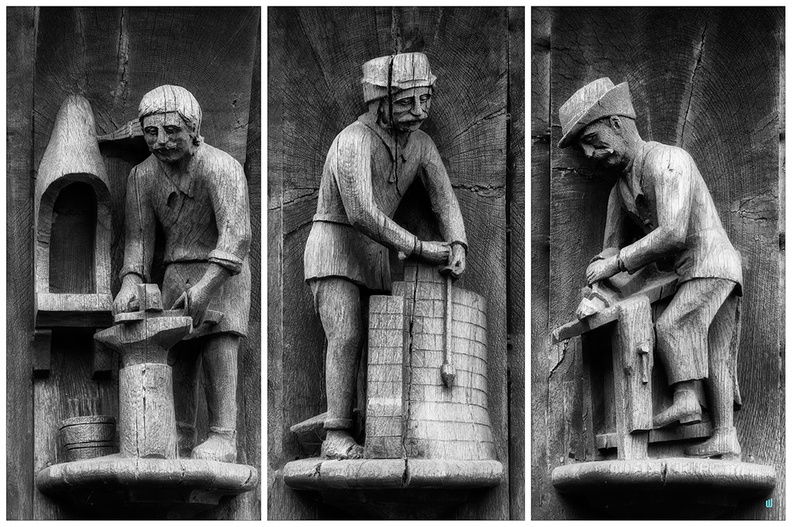 medieval-workers-PA260278-progress-001new-001-1100px
