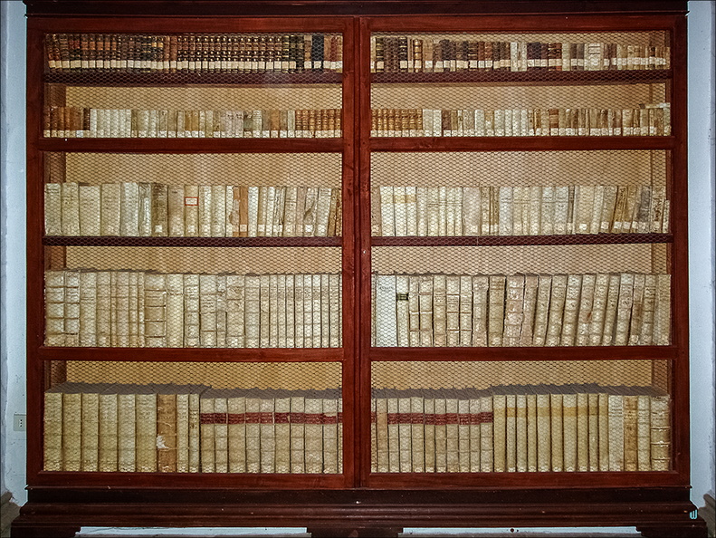 2007 08 24 150-booksss copie-733px