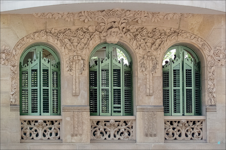 P4250144-Three-green-windows copie-1100px