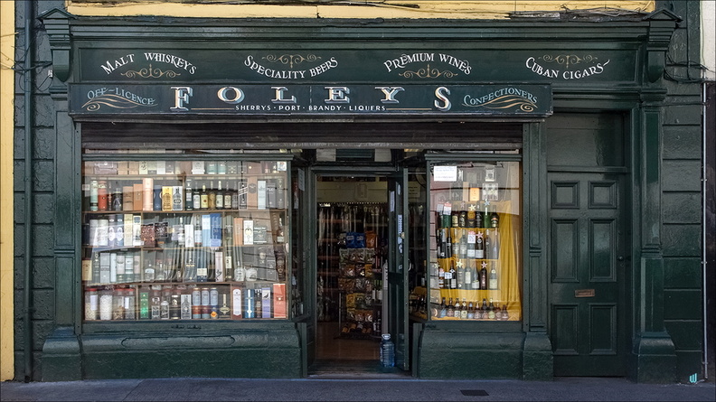 P6194431-foleys-16x9 copie-733px