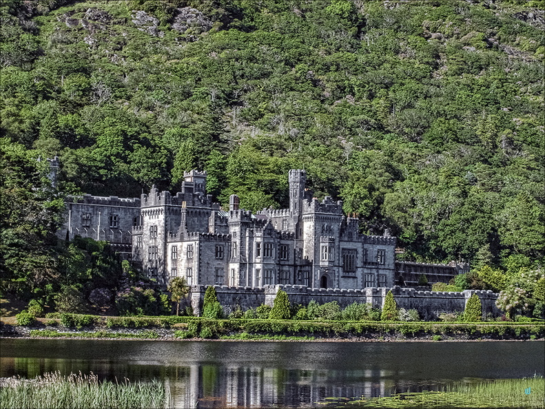 P6204612-2-kylemore-fullscreen copie-733px