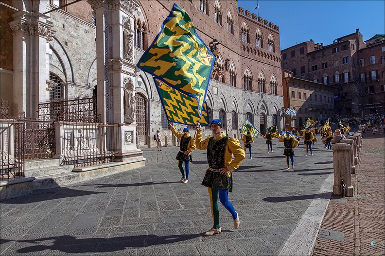 Piazza del Campo - Sfilata