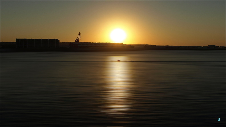 Departure at sunset - H