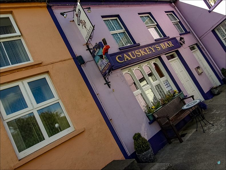 Causkey's bar