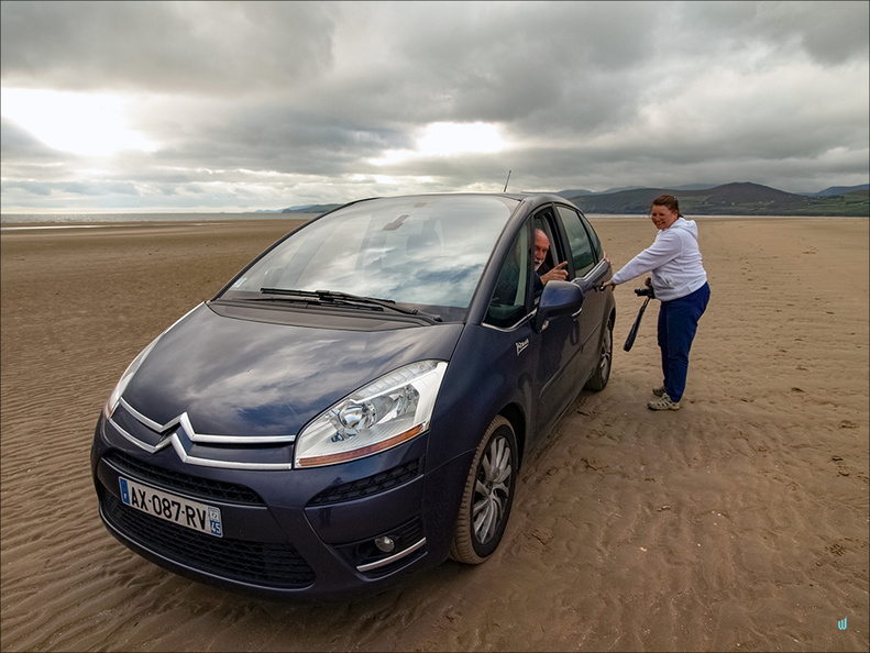 Inch - Beach adventure 04