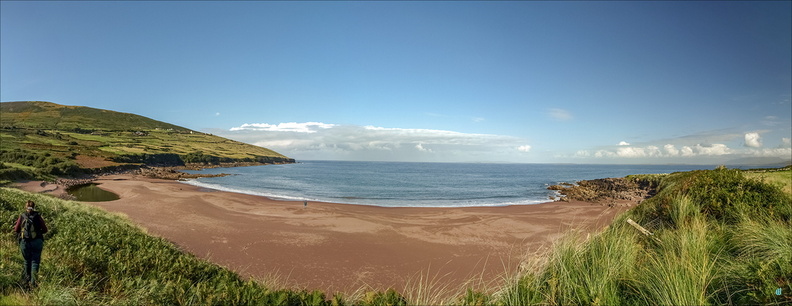 The red-sand beach panorama