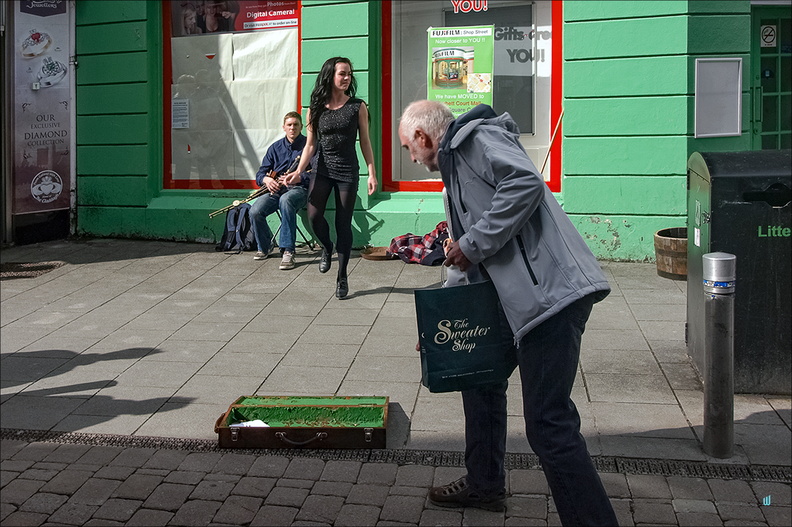 Galway - Dancing in the Streets
