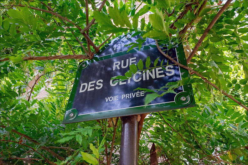 Rue des Glycines